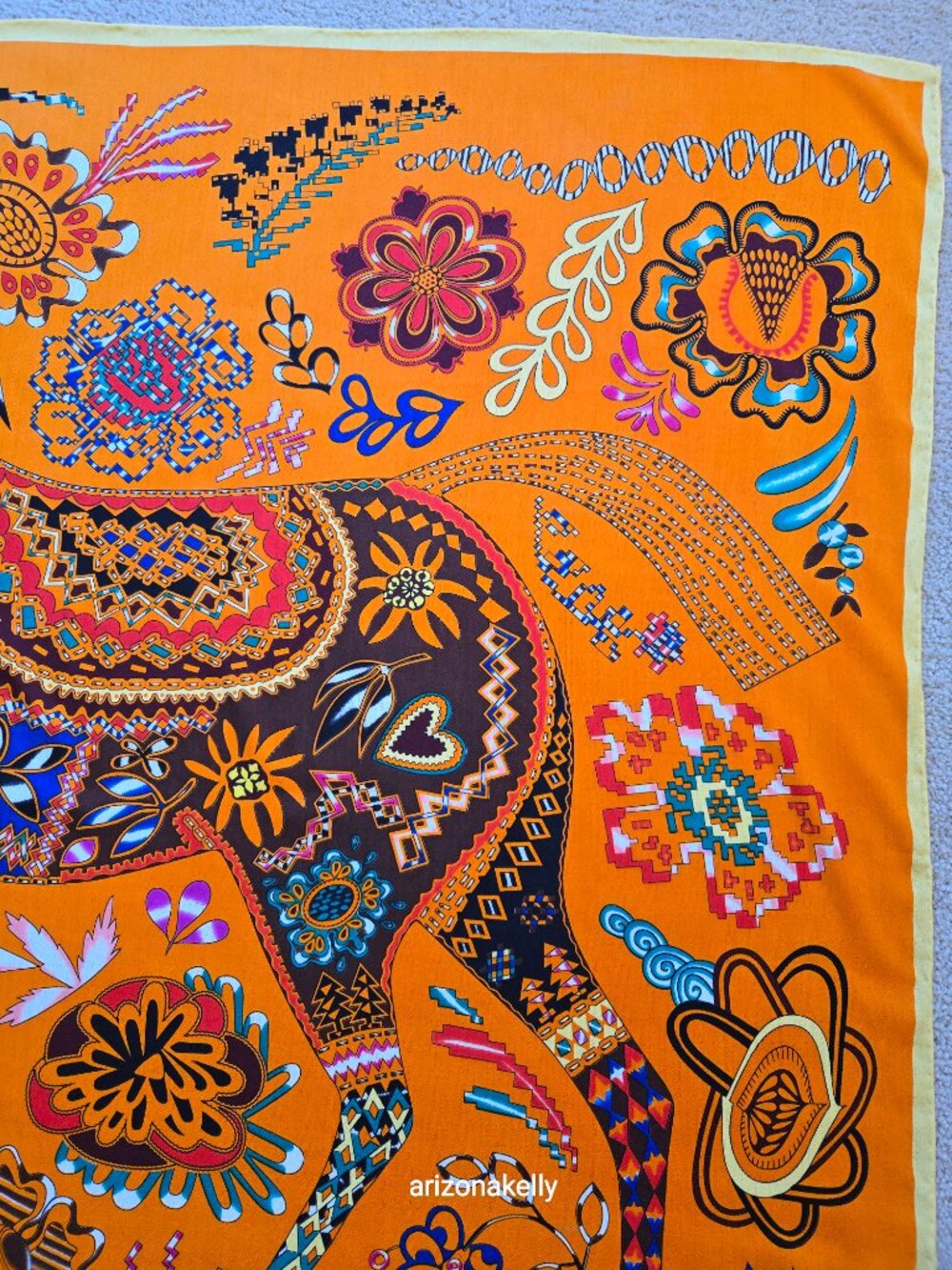 HUGE Cashmere & Silk Scarf Stole Hand-Rolled Hem Vibrant Colors Horse Equestrian - Picture 6 of 12